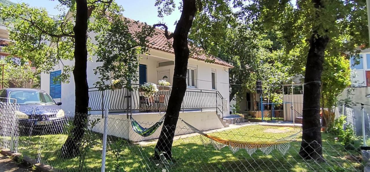 Forest House Sutomore Εξωτερικό φωτογραφία