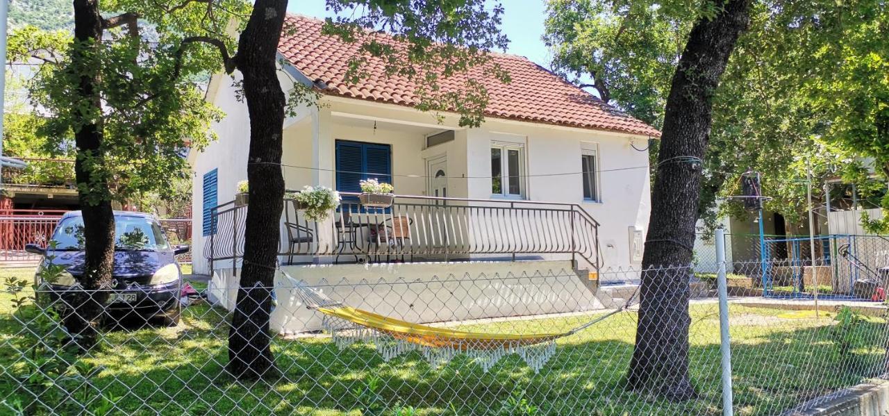 Forest House Sutomore Εξωτερικό φωτογραφία
