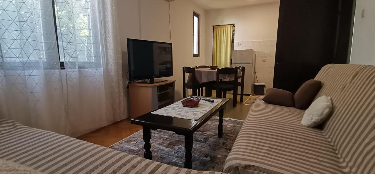 Forest House Sutomore Εξωτερικό φωτογραφία