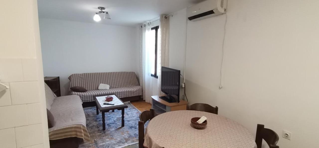 Forest House Sutomore Εξωτερικό φωτογραφία